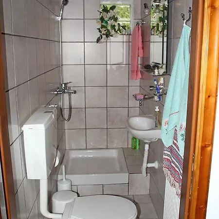Feriehus Katoikia Me Ta Pitharia *