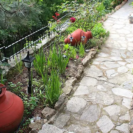 Casa vacanze Katoikia Me Ta Pitharia *